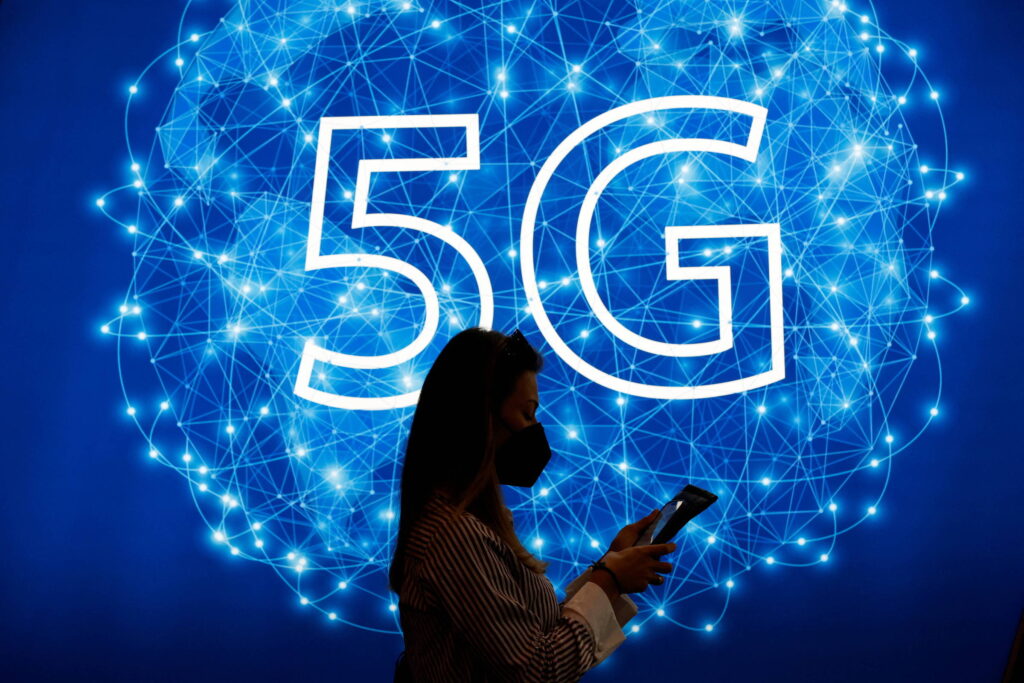 Probieren Sie die neue Force LTE/5G-App aus! Stellen Sie sich eine Welt vor, in der das mobile Internet so schnell und effizient ist, dass es die Art und Weise, wie Sie sich verbinden, arbeiten und spielen, völlig verändert. 