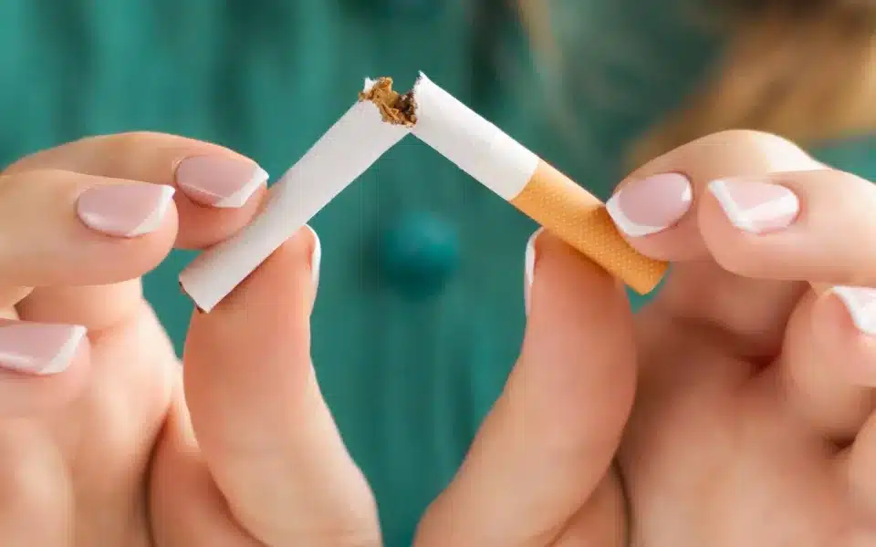 Pare de fumar com QuitNow!
